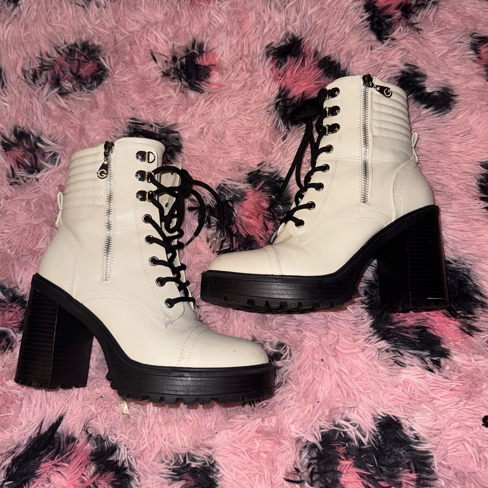 White Chunky Heel Lace-Up Boots